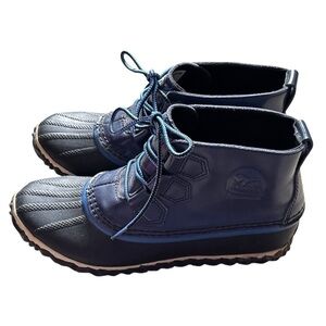 Sorel Out 'N About Nocturnal Blue Patent Duck Rain Boots Waterproof Women's 6